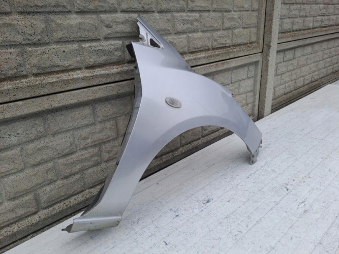 MAZDA 2 II 2007-2015 BŁOTNIK PRAWY PRZEDNI - (16153905048)