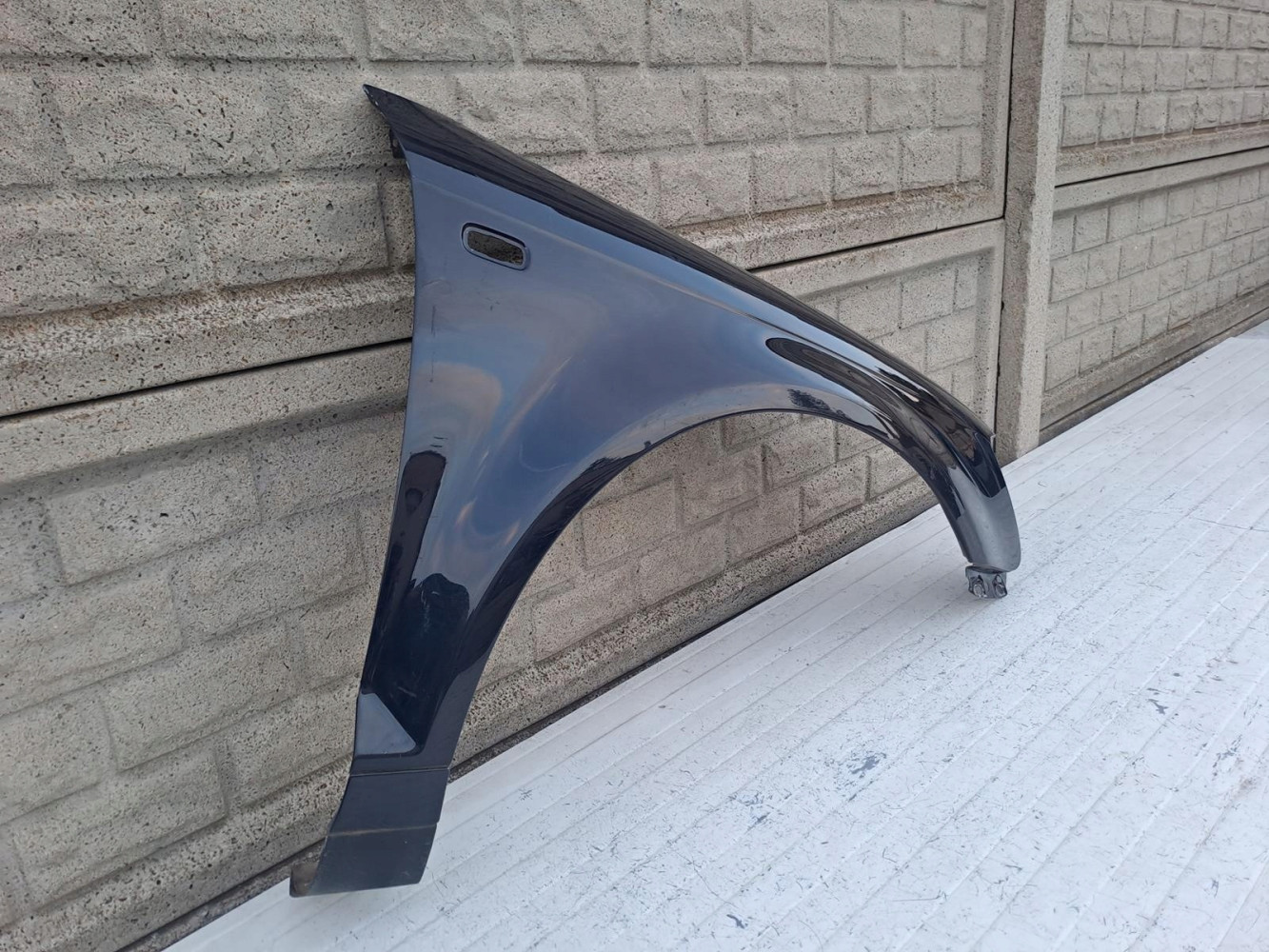 AUDI A3 8P0 03-08 PRZED LIFT BŁOTNIK PRZEDNI PRAWY - (16177864798)