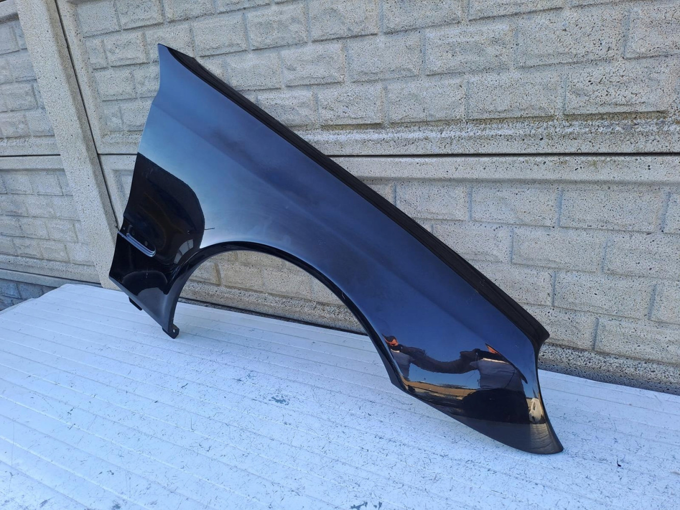 BŁOTNIK PRAWY MERCEDES E KLASA W211 2002 - 2009 - (16230934656)