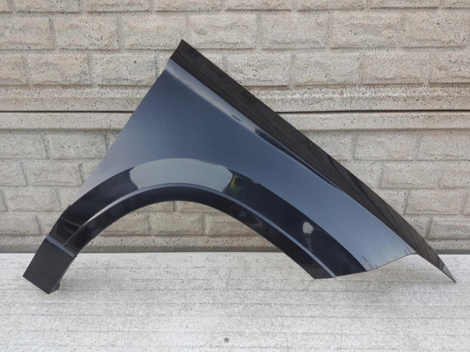 SEAT ATECA 2016 - 2019 BŁOTNIK PRZEDNI PRAWY - (11974226750)