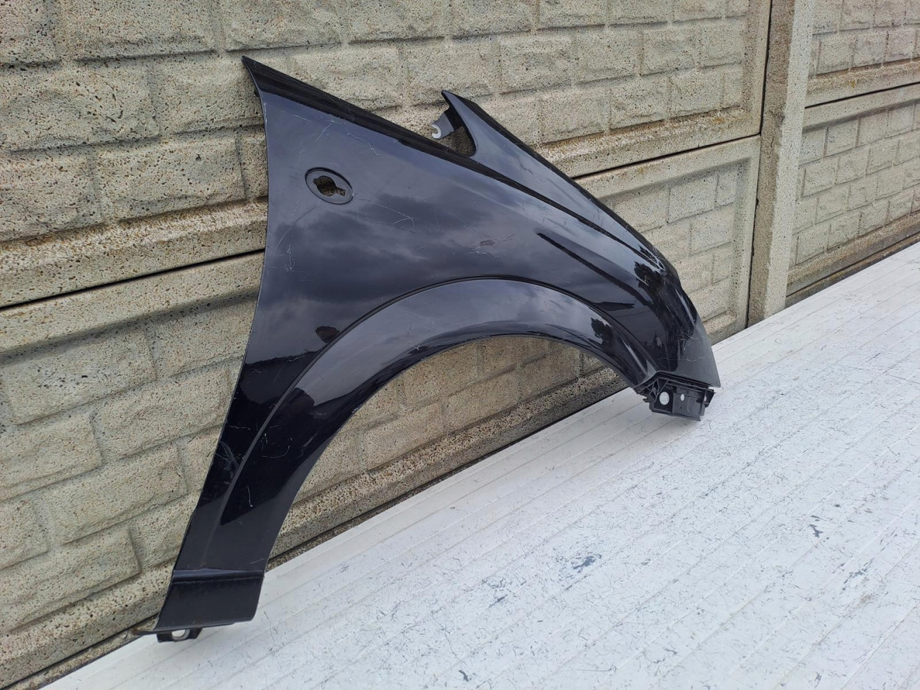 OPEL MERIVA A I 02-10 BŁOTNIK PRAWY PRZEDNI - (16259483536)