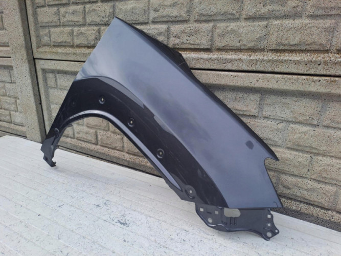 TOYOTA YARIS CROSS 4 IV 19-24 BŁOTNIK PRAWY - (16259725869)