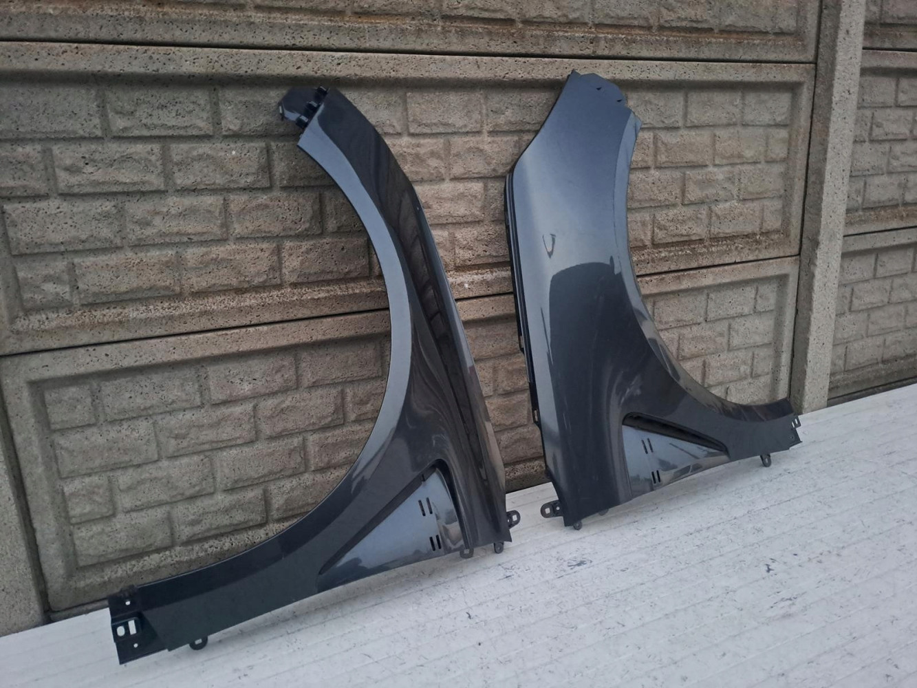 RENAULT MEGANE IV 4 RS SPORT BŁOTNIK PRZEDNI PRAWY LEWY - (16267385340)