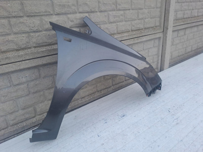 OPEL ZAFIRA 2 B II 2005-2011 BŁOTNIK PRZEDNI PRAWY - (16307009935)