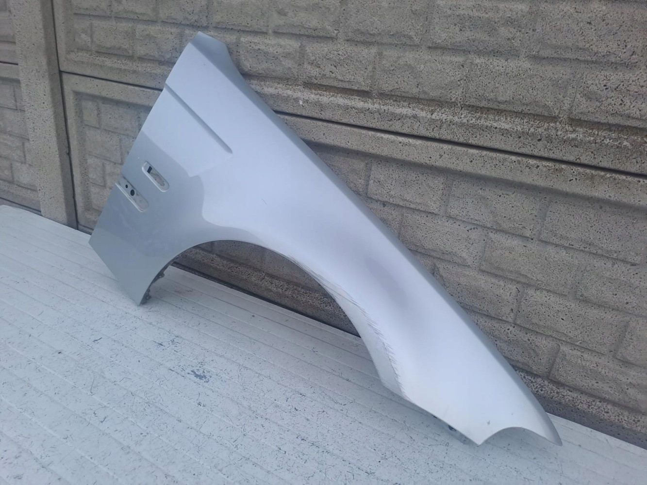 BMW E46 e46 COMPACT BŁOTNIK PRAWY PRZEDNI BEZ RDZY - (16307176856)