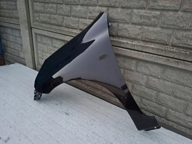 NISSAN MICRA K13 LIFT 13-18 BŁOTNIK PRZEDNI LEWY - (16316869665)