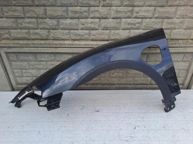 PORSCHE TAYCAN 9J1 9 J BŁOTNIK PRZEDNI LEWY - (16332887707)