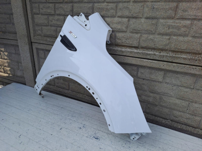 FORD KUGA 2 MK2 13-19 BŁOTNIK PRAWY PRZEDNI - (16353311735)