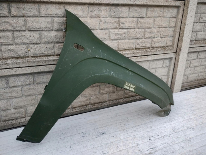 VW AMAROK 2H0 2012-2020 BŁOTNIK PRZEDNI PRAWY - (16407596213)
