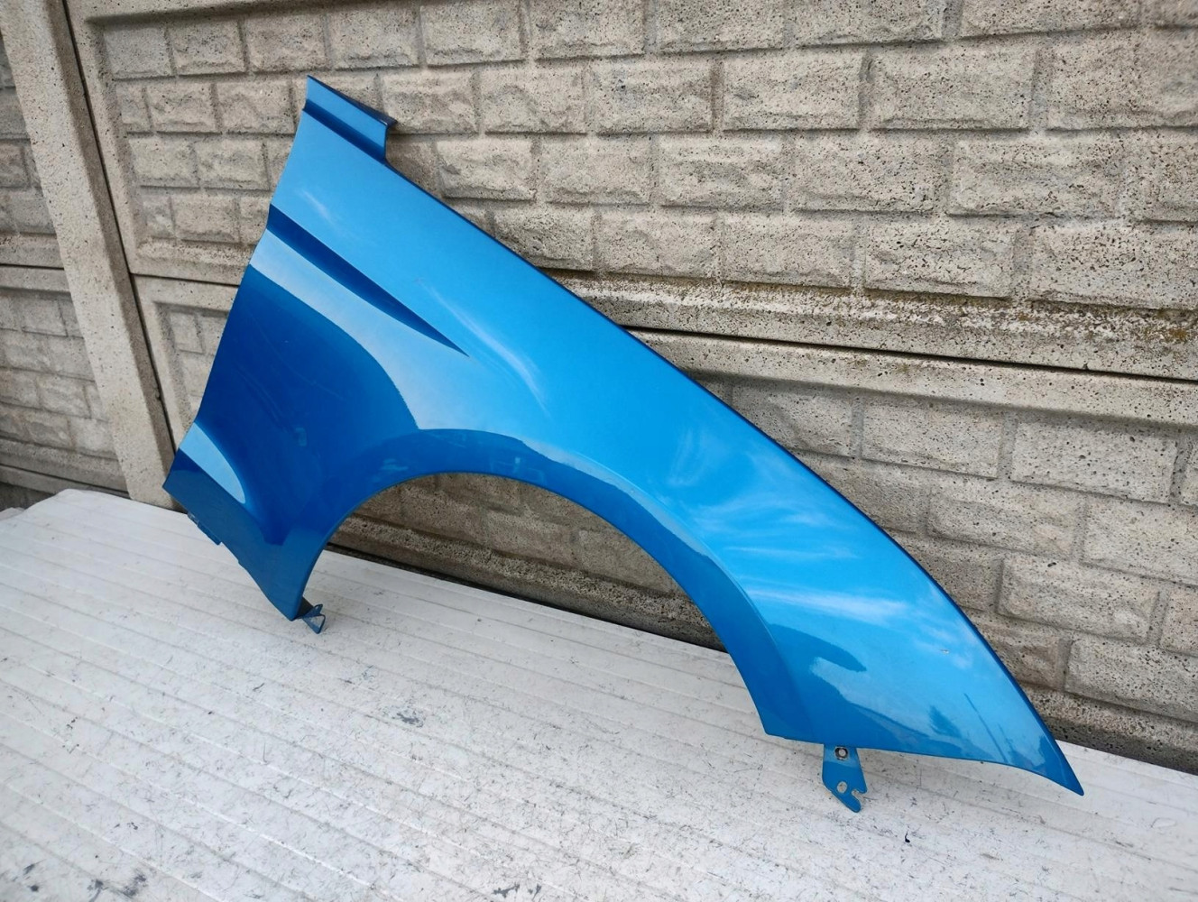 FORD MUSTANG VI LIFT 18 - 22 BŁOTNIK PRZEDNI PRAWY - (16408062924)