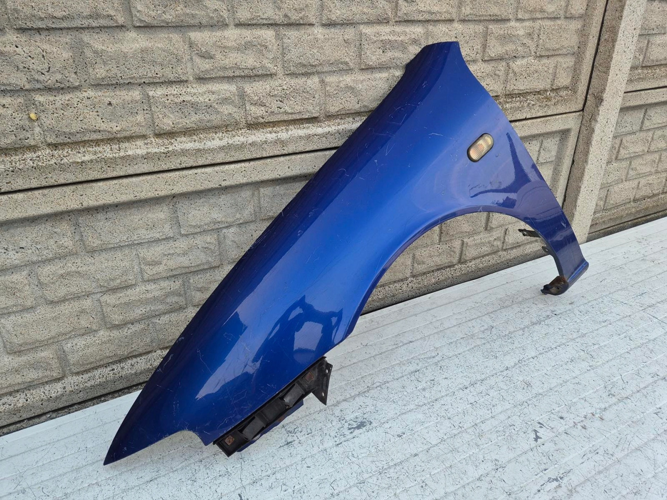 SEAT LEON 1 I TOLEDO 2 II 1998-2006 BŁOTNIK PRZEDNI LEWY - (16423104468)