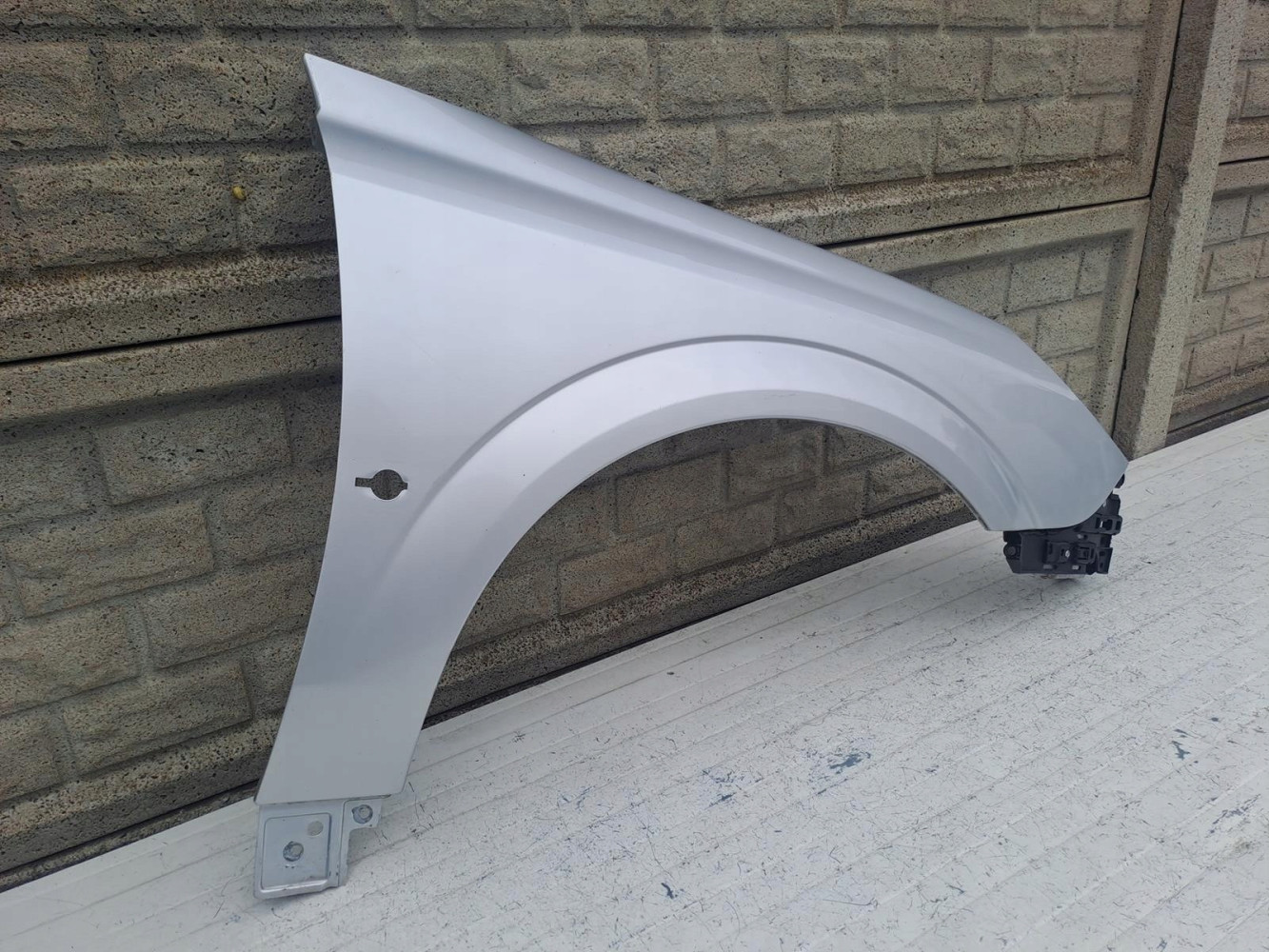 OPEL VECTRA C LIFT 06-09 BŁOTNIK PRZEDNI PRAWY - (16430796634)
