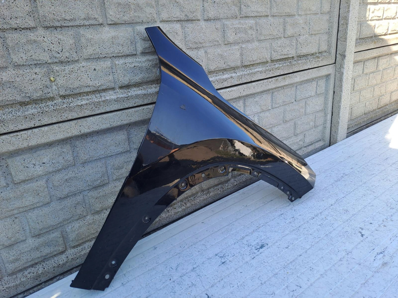 BŁOTNIK PRAWY PRZEDNI BMW X1 U11 2022- - (16431169864)