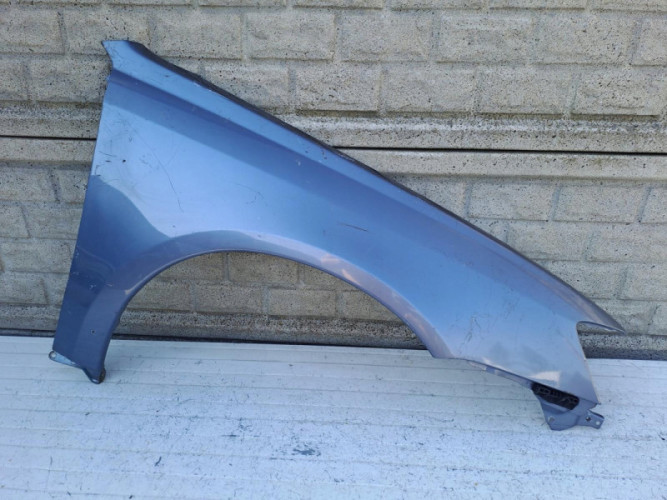 SUBARU LEGACY IV 03-09 BŁOTNIK PRZEDNI PRAWY - (16431230372)