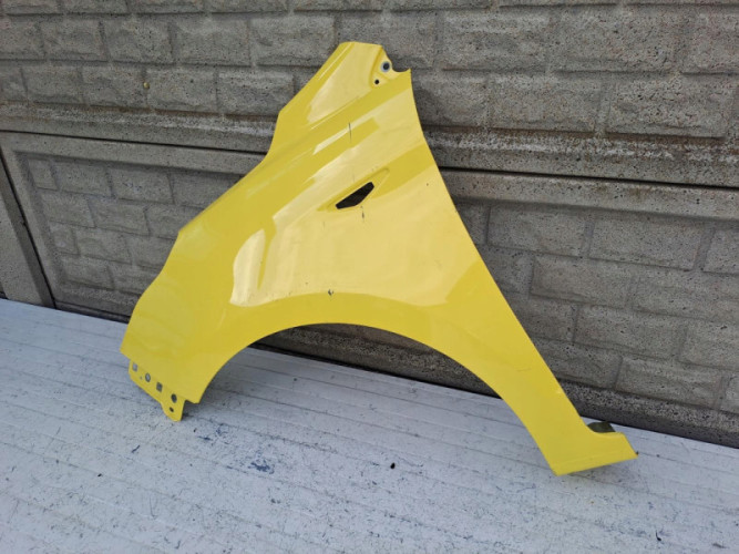 FORD KA+ PLUS MK3 III 16-24 BŁOTNIK PRZEDNI LEWY - (16477763430)