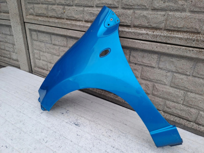 NISSAN PIXO SUZUKI ALTO BŁOTNIK LEWY PRZEDNI - (16478326657)