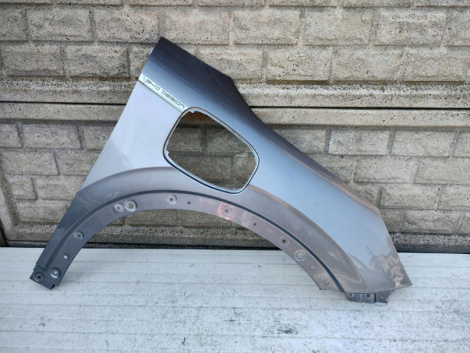 BYD ATTO 3 BŁOTNIK PRAWY - (16520325166)