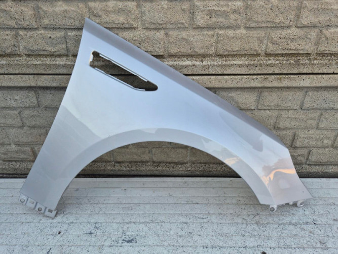 KIA OPTIMA LIFT 15-22 BŁOTNIK PRZEDNI PRAWY - (16557954054)