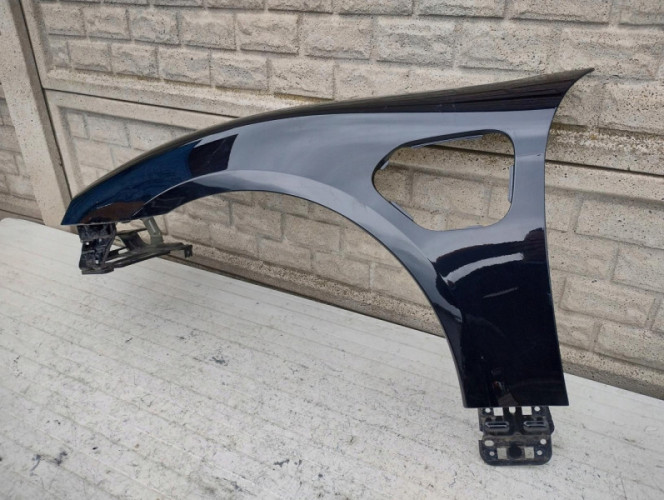 PORSCHE TAYCAN 9J1 9 J BŁOTNIK PRZEDNI LEWY - (16624665983)