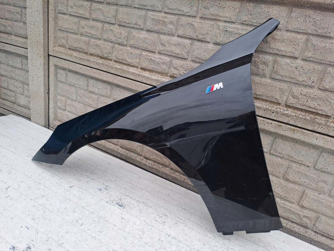 BMW 5 G60 BŁOTNIK LEWY 2023- - (16684247062)