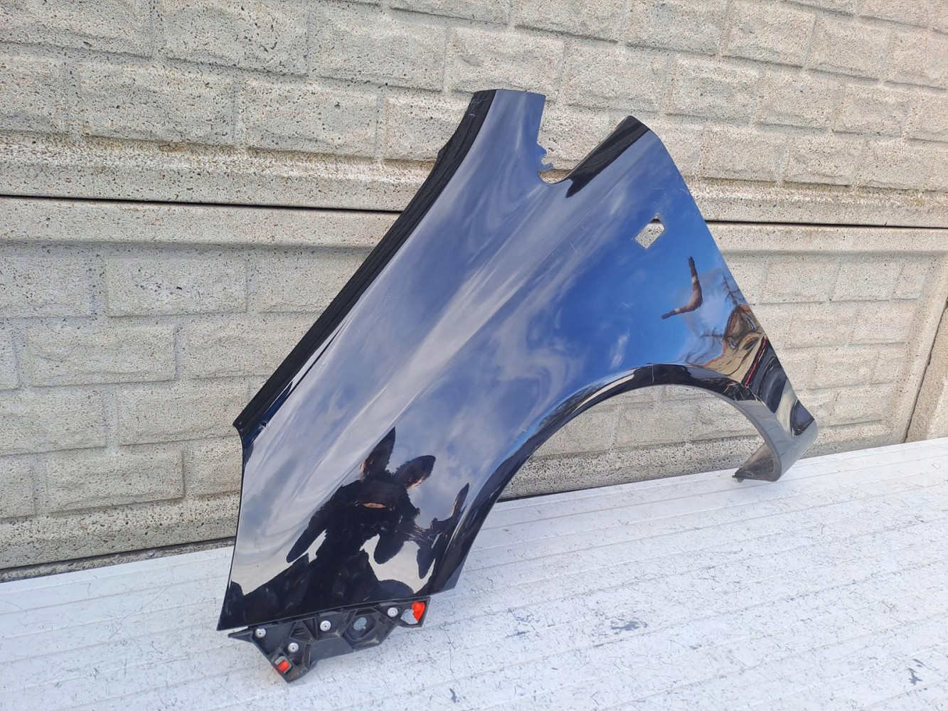 BŁOTNIK LEWY OPEL CORSA D 2006-2015 - (16696772932)