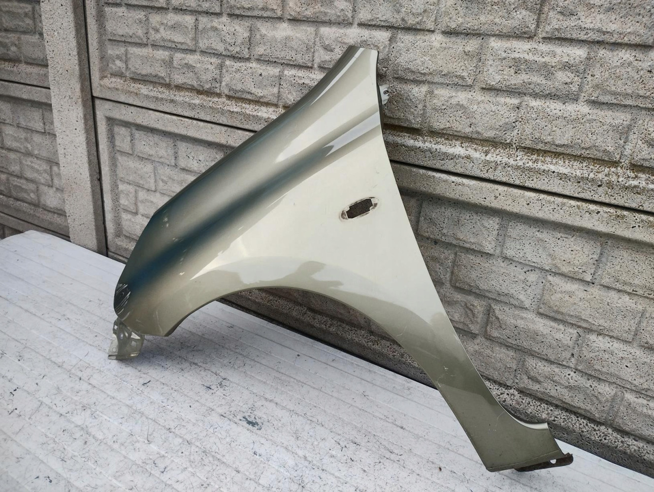NISSAN MICRA K13 LIFT 13-18 BŁOTNIK PRZEDNI LEWY - (16730238381)