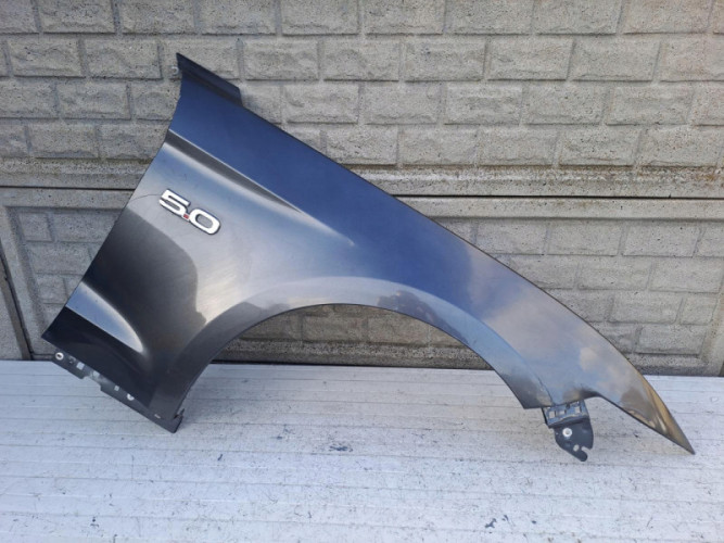 FORD MUSTANG VI 14 - 18 BŁOTNIK PRAWY PRZEDNI - (16743604001)