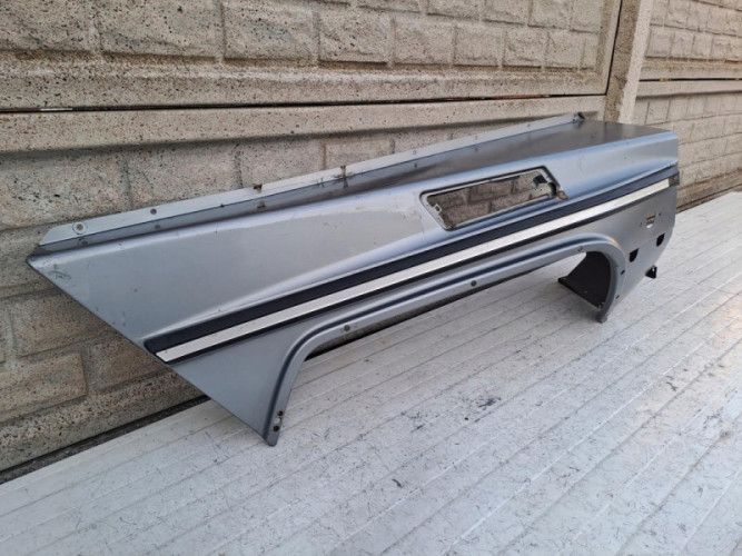 MERCEDES G KLASA W463 BŁOTNIK PRAWY PRZEDNI - (16759365875)