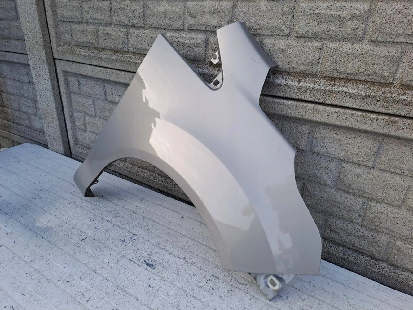 BŁOTNIK PRZEDNI PRAWY FORD B-MAX 12-20 - (16778194456)