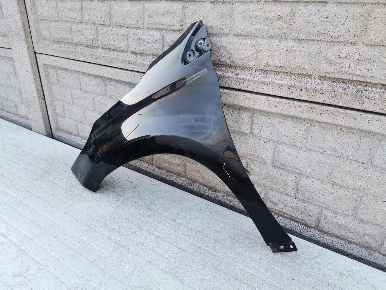 PEUGEOT 2008 14-18 BŁOTNIK PRZEDNI LEWY - (12144255089)