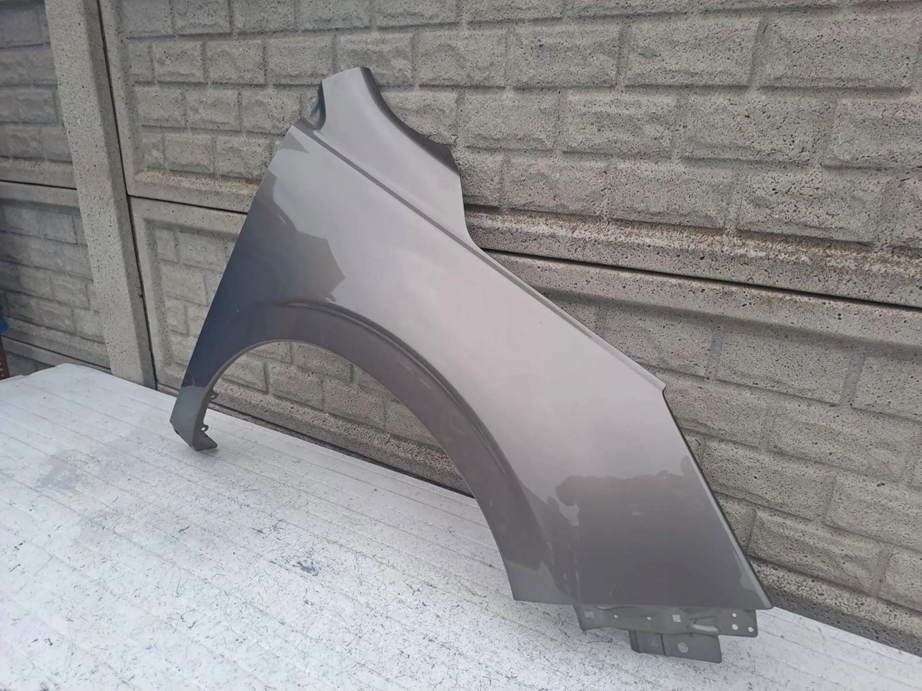 BŁOTNIK PRAWY PRZEDNI SUBARU FORESTER 13-19 - (16808881367)