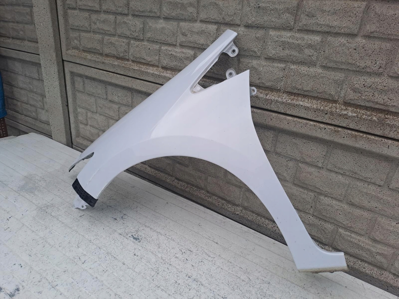 HONDA HONDA INSIGHT 09-14 BŁOTNIK LEWY PRZEDNI - (16809041608)
