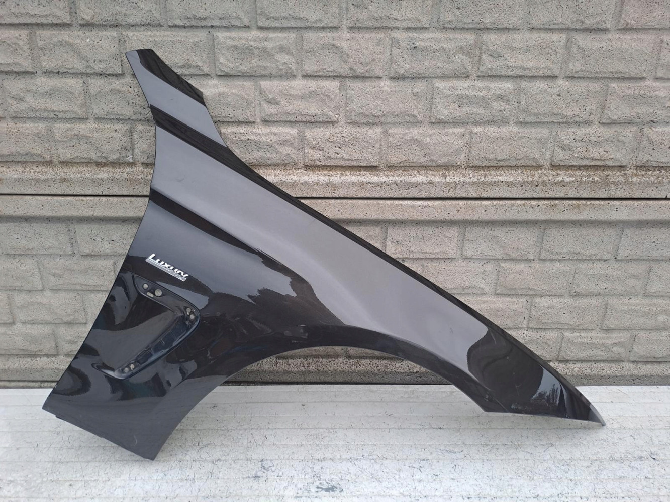 BMW IV 4 F32 F33 F36 BŁOTNIK PRAWY PRZEDNI - (16809258536)