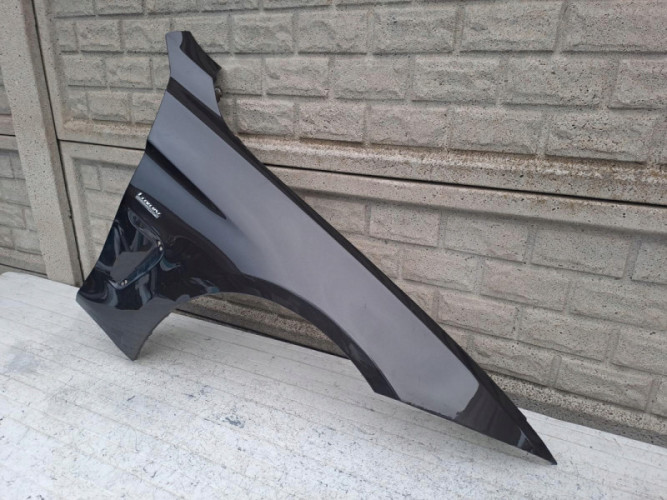 BMW IV 4 F32 F33 F36 BŁOTNIK PRAWY PRZEDNI - (16809258536)