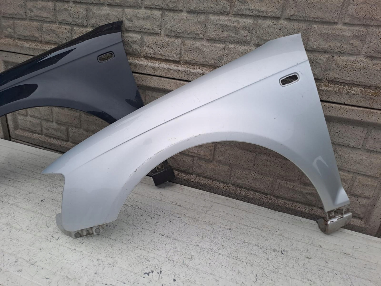 AUDI A3 8P0 03-08 PRZED LIFT BŁOTNIK PRZEDNI LEWY - (16820957523)