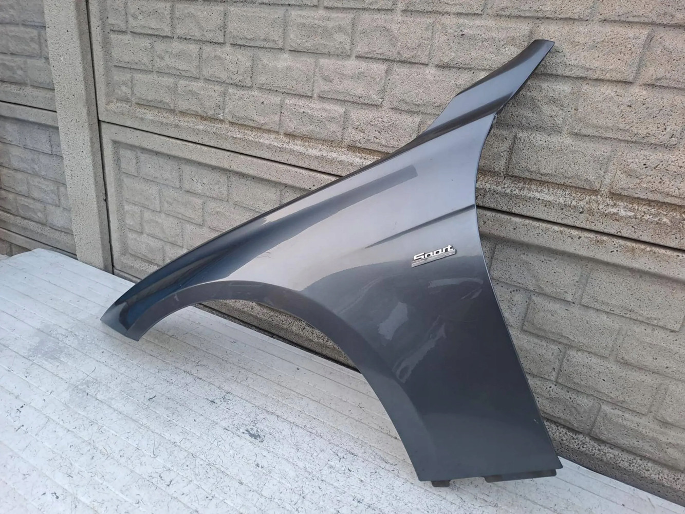 BŁOTNIK LEWY PRZEDNI BMW 3 F30 F31 2012-18 - (16820979004)