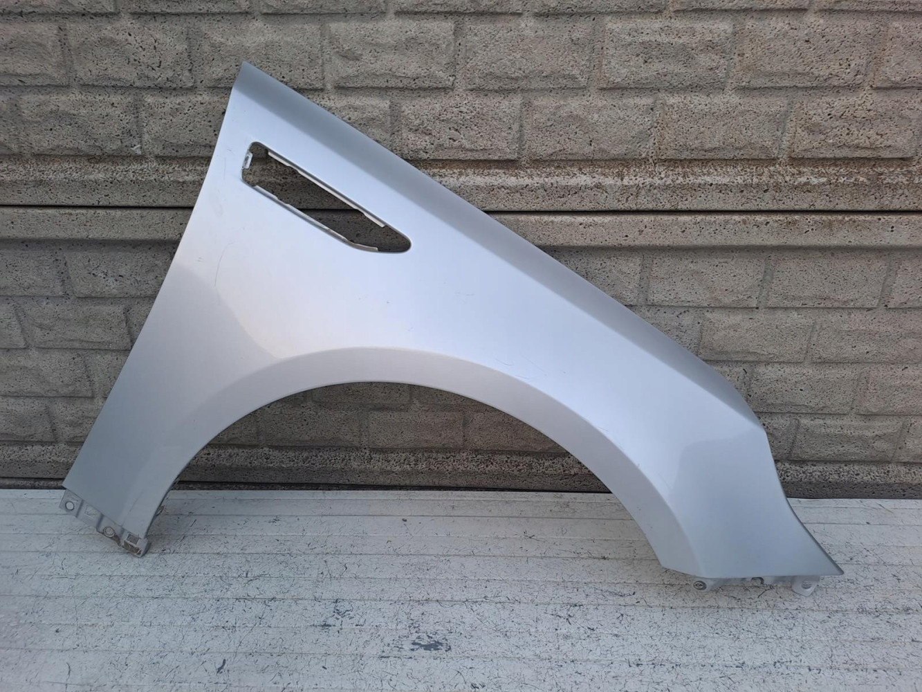 KIA OPTIMA LIFT 15-22 BŁOTNIK PRZEDNI PRAWY - (16820995410)