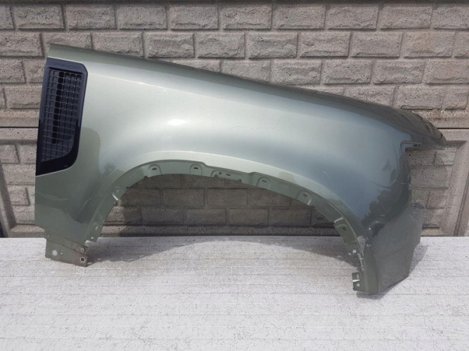 LAND ROVER DEFENDER 20- BŁOTNIK PRAWY PRZEDNI - (12152699630)