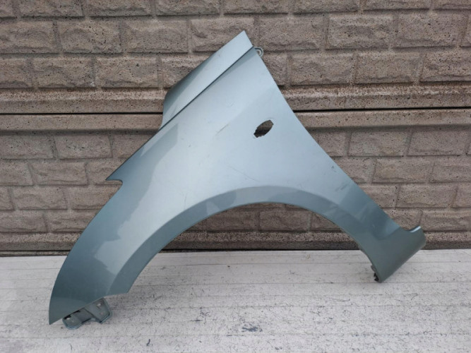 SUZUKI SWIFT Mk7 10-17 BŁOTNIK PRZEDNI LEWY - (16847316805)
