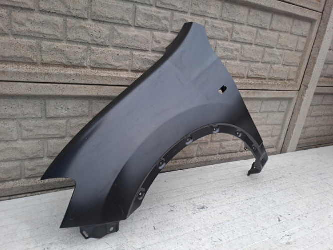 NISSAN QASHQAI 10-13 LIFT BŁOTNIK PRZEDNI LEWY - (16847436900)