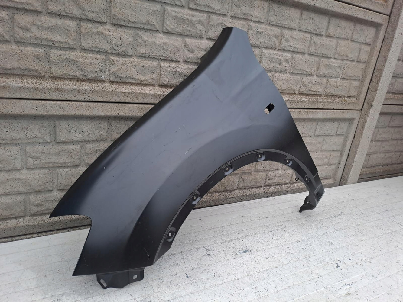NISSAN QASHQAI 10-13 LIFT BŁOTNIK PRZEDNI LEWY - (16847436900)