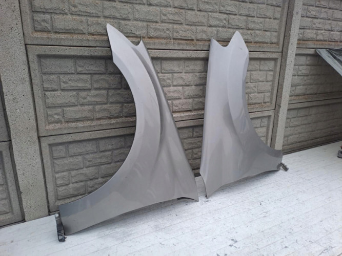 MERCEDES ML 164 W164 BŁOTNIK PRAWY LEWY PRZÓD - (16847510976)