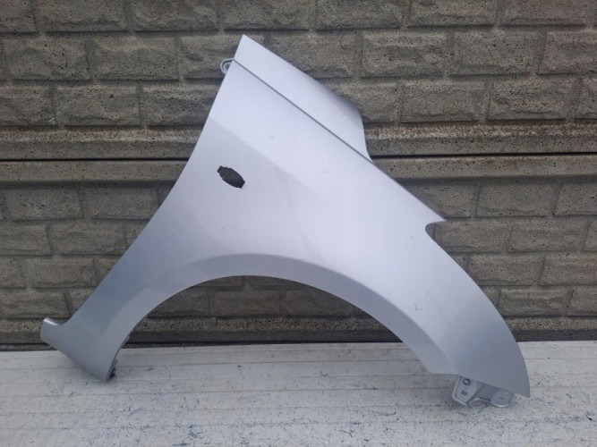 SUZUKI SWIFT Mk7 10-17 BŁOTNIK PRZEDNI PRAWY - (16847675444)