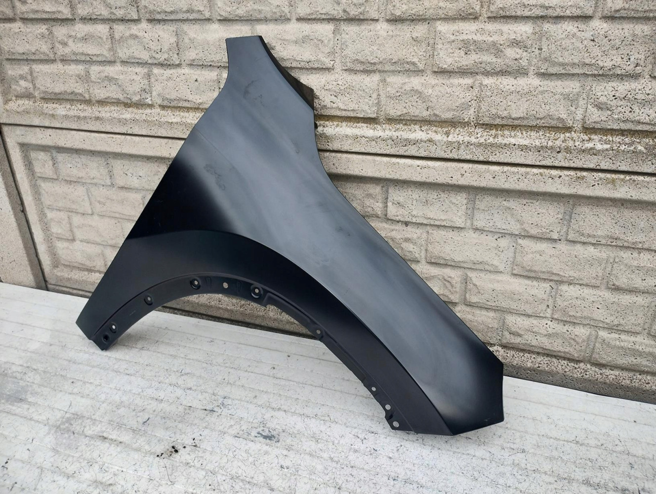 BŁOTNIK PRAWY PRZEDNI BMW X1 U11 2022- - (16859655878)