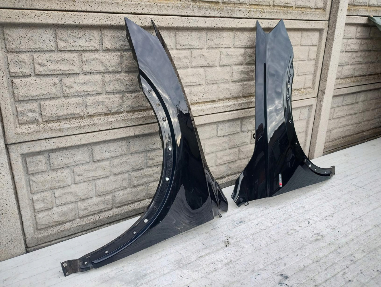 AUDI Q3 8U0 2011-2018 BŁOTNIK PRZEDNI PRAWY LEWY - (16859701412)