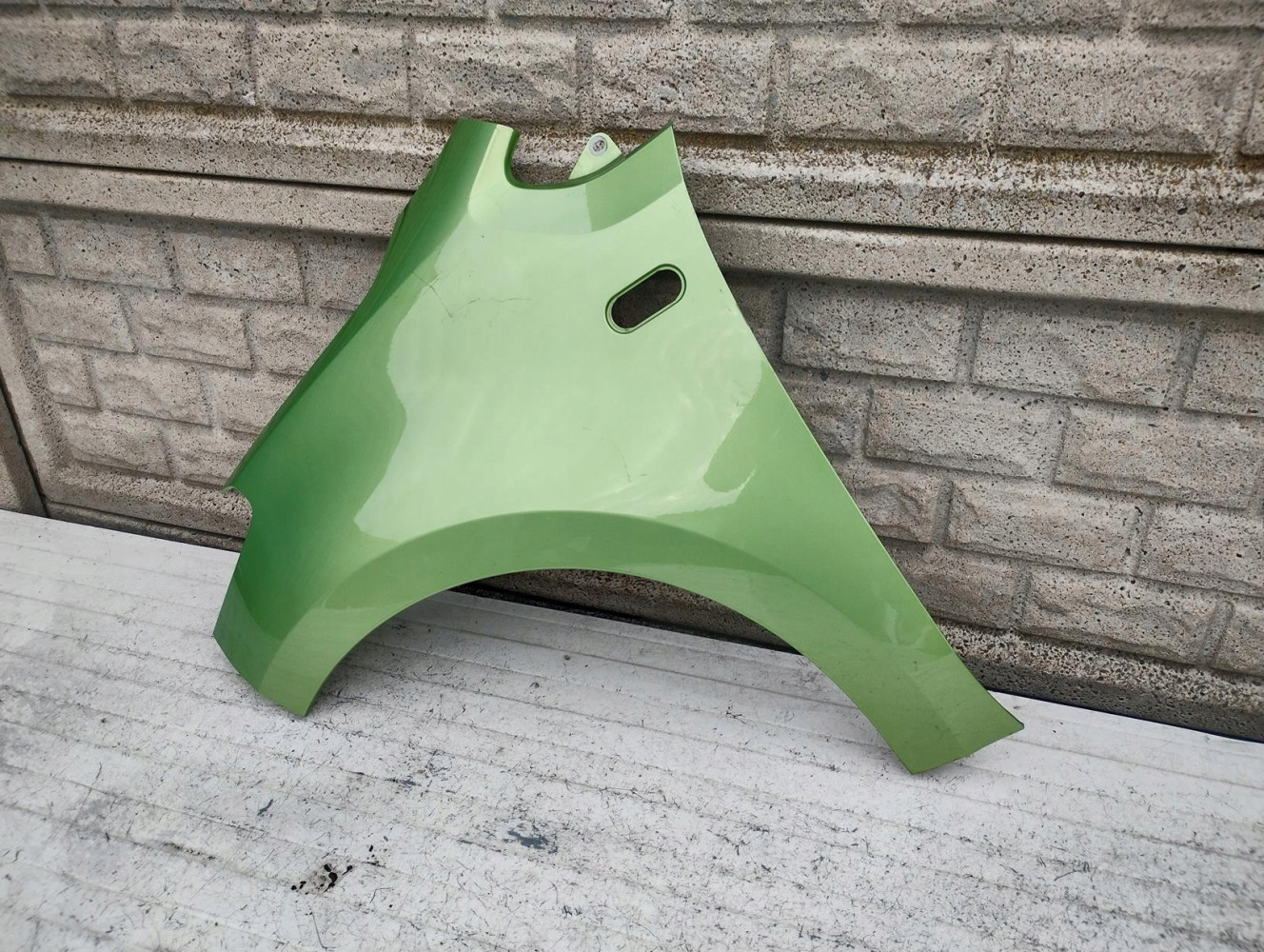 VW UP CITIGO SEAT MII 10-17 BŁOTNIK LEWY PRZEDNI - (16859738943)