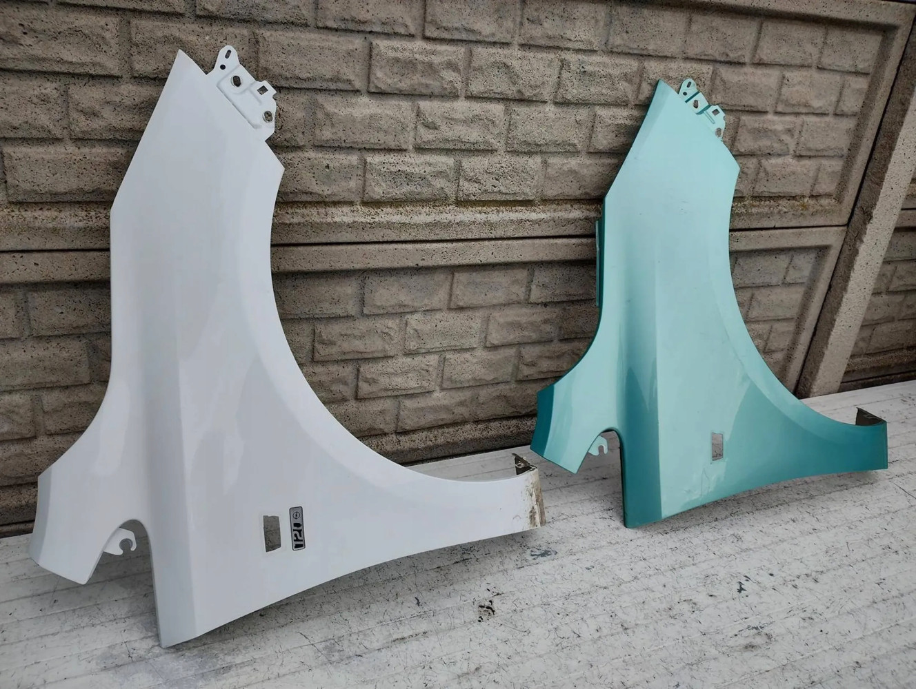 BŁOTNIK PRAWY PRZEDNI OPEL CORSA E 15-19 - (16859859475)