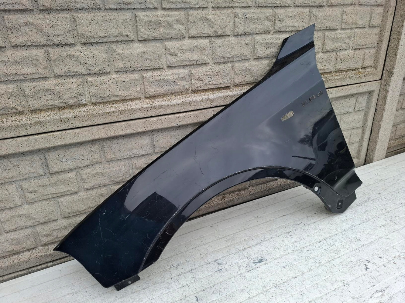 BMW X3 E83 LIFT BŁOTNIK LEWY PRZEDNI - (16875772646)