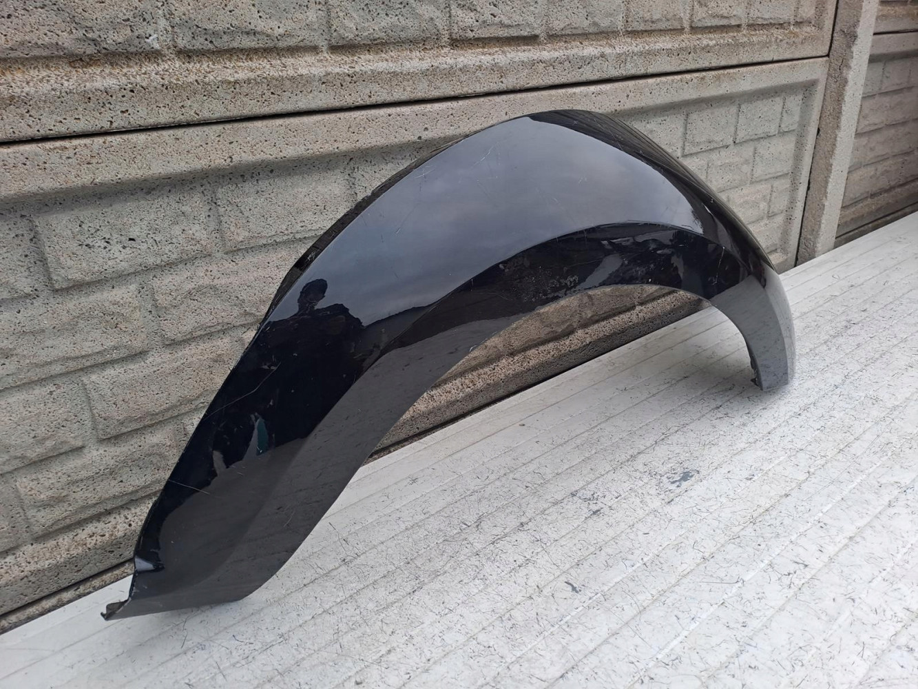 VW NEW BEETLE 11-17 BŁOTNIK PRAWY PRZÓD - (16881161610)