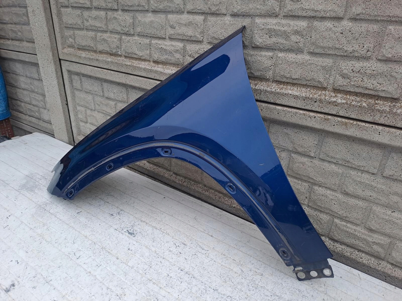 MERCEDES GLE COUPE W167 167 BŁOTNIK LEWY - (16881518403)